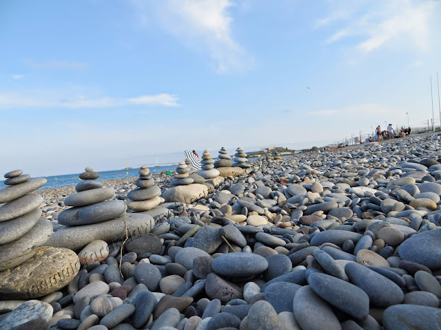 spiaggia di sassi